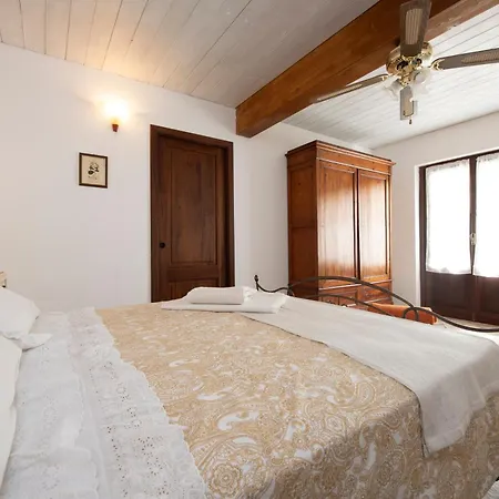 269 - La Stalla Country House, Nel Di Casarza - 15 Minuti D'auto Dal Mare Casa vacanze